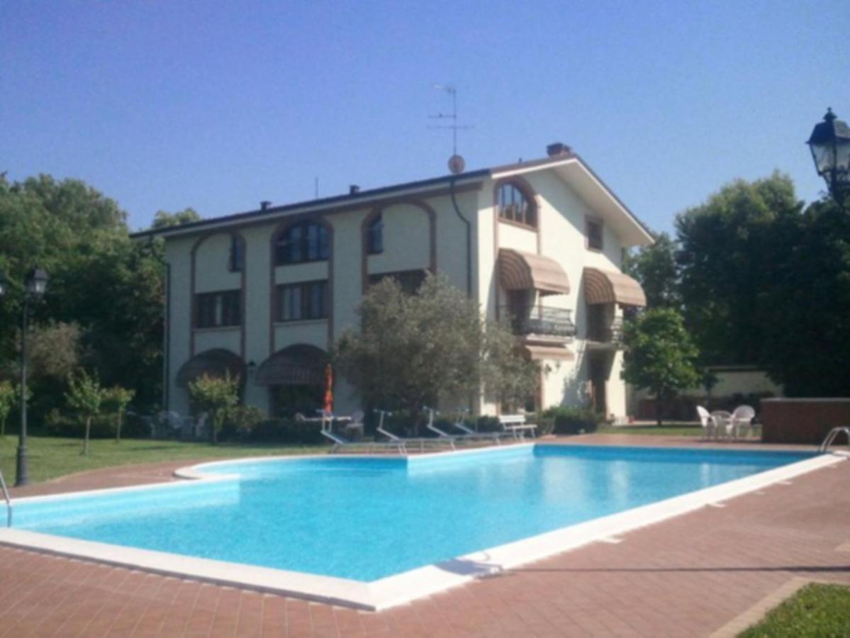 Agriturismo Corte Trincerone Mantova Eksteriør billede